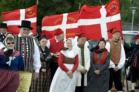 traditional danish clothing|traditional clothes in denmark.